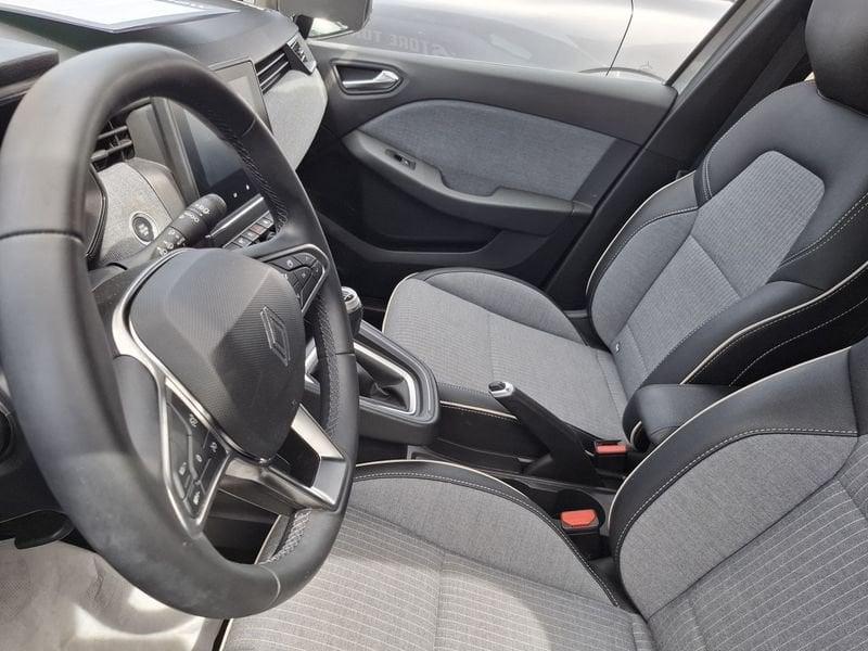 Renault Clio V 2023 1.0 tce Techno 90cv