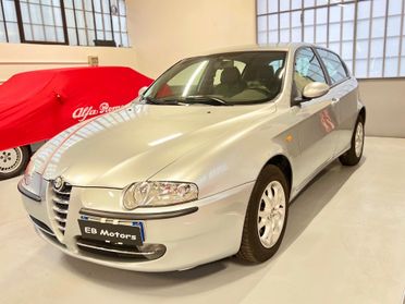 Alfa Romeo 147 1.6 16V Twin Spark Distinctive 5p