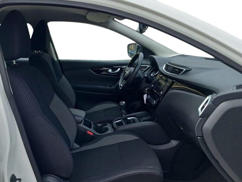 Nissan Qashqai 1.5 dCi 115 CV NAVI Business N1 Autocarro