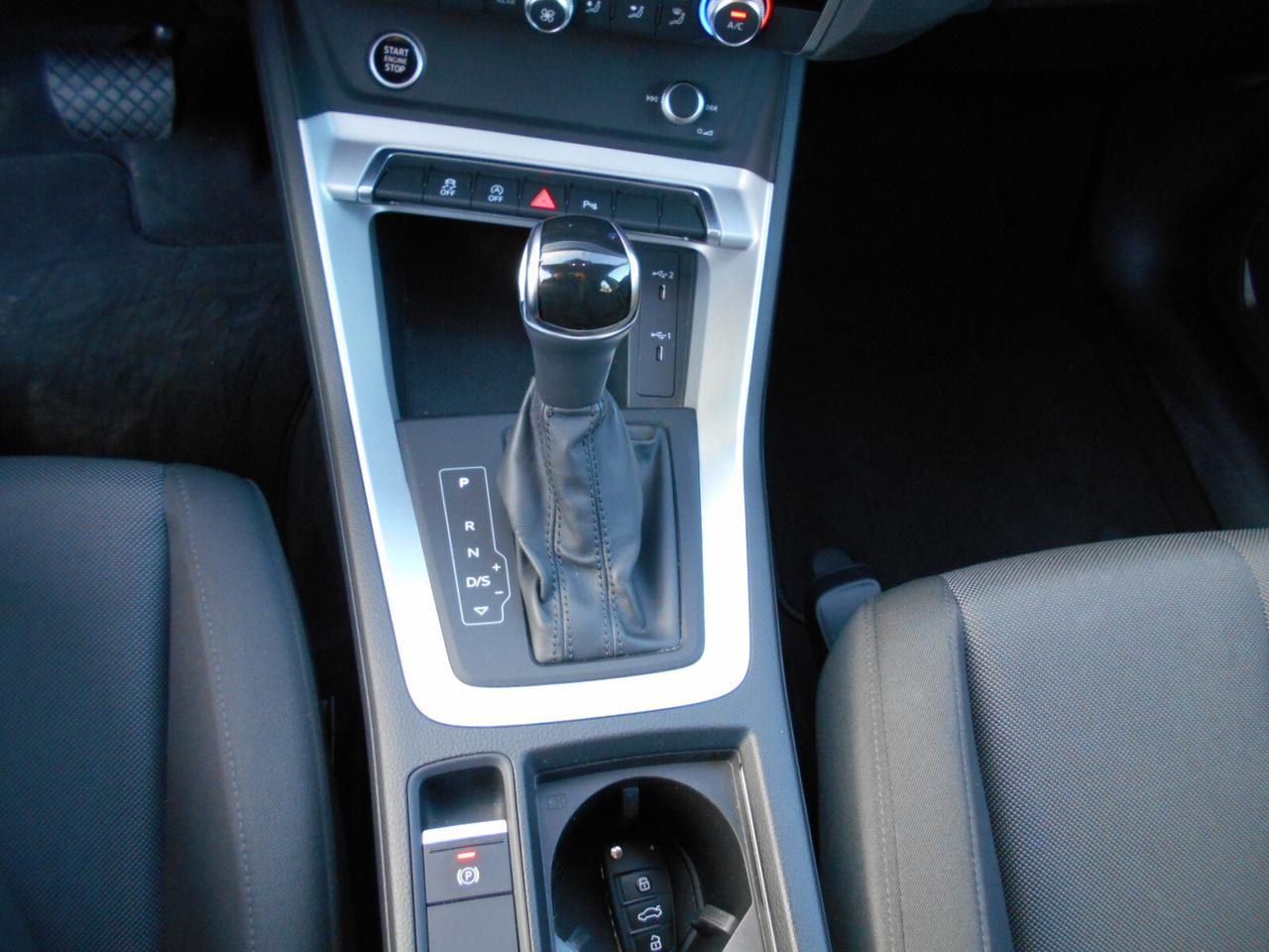 Audi Q3 35 TDI quattro S tronic Business Advanced