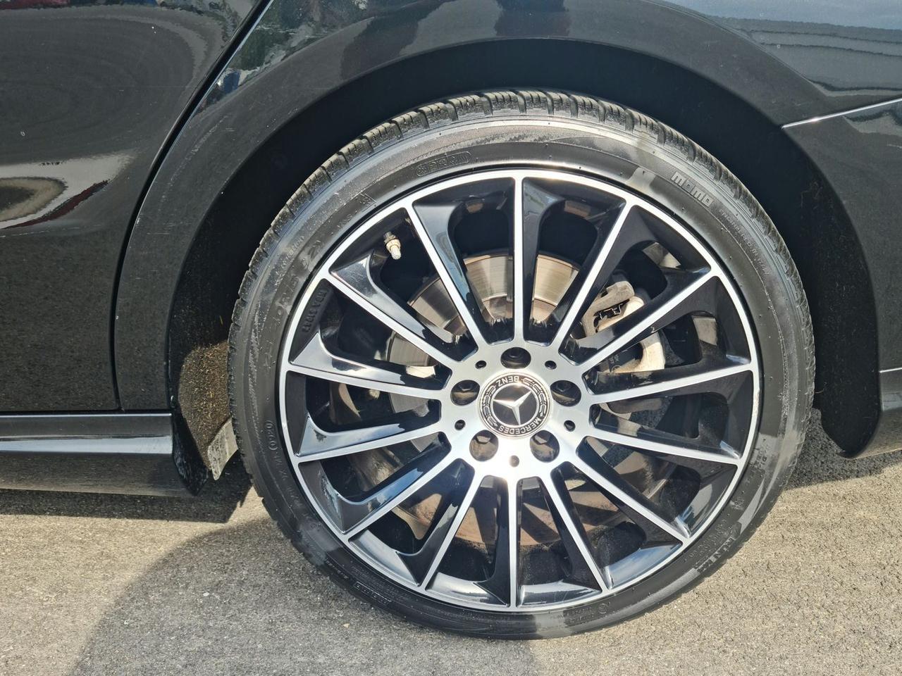 Mercedes-Benz CLA 180 BLUE EFICENCY PREMIUM #6083