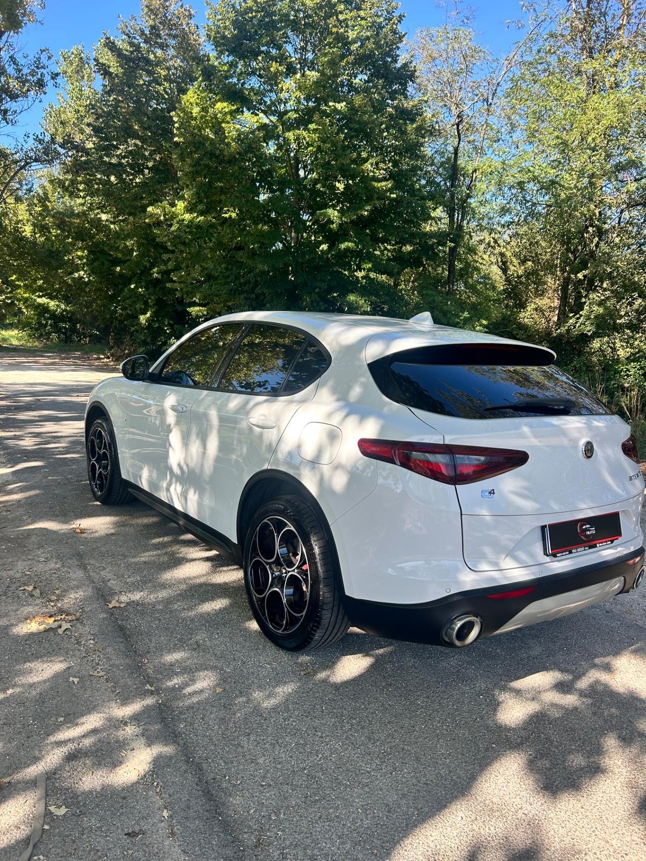 Alfa Romeo Stelvio 2.2 Turbodiesel 210 CV AT8 Q4 B-Tech