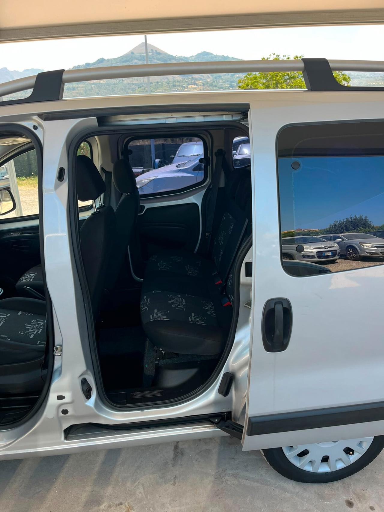 Fiat Qubo 1.3 MJT 75 CV Trekking