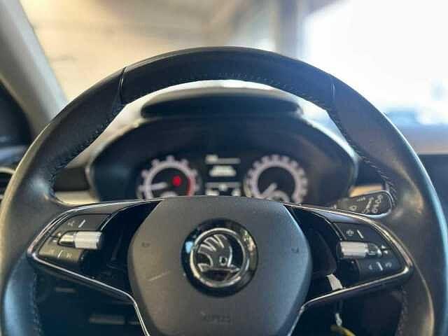 SKODA Fabia 1.0 MPI 80 CV Ambition NEOPATENTATI