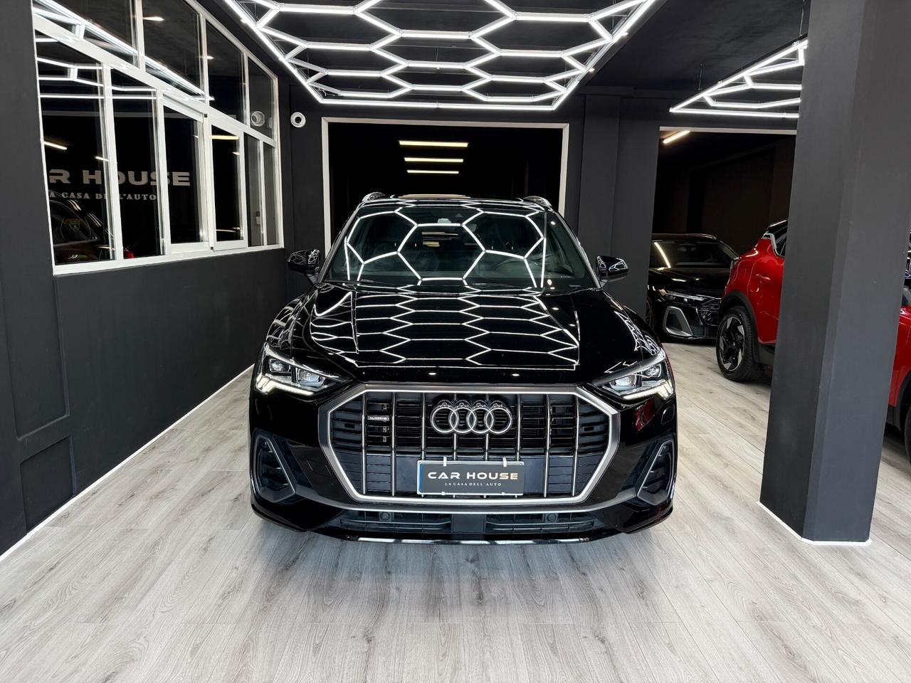 Audi Q3 2.0 40 TDI QUATTRO 190CV S LINE S-Tronic