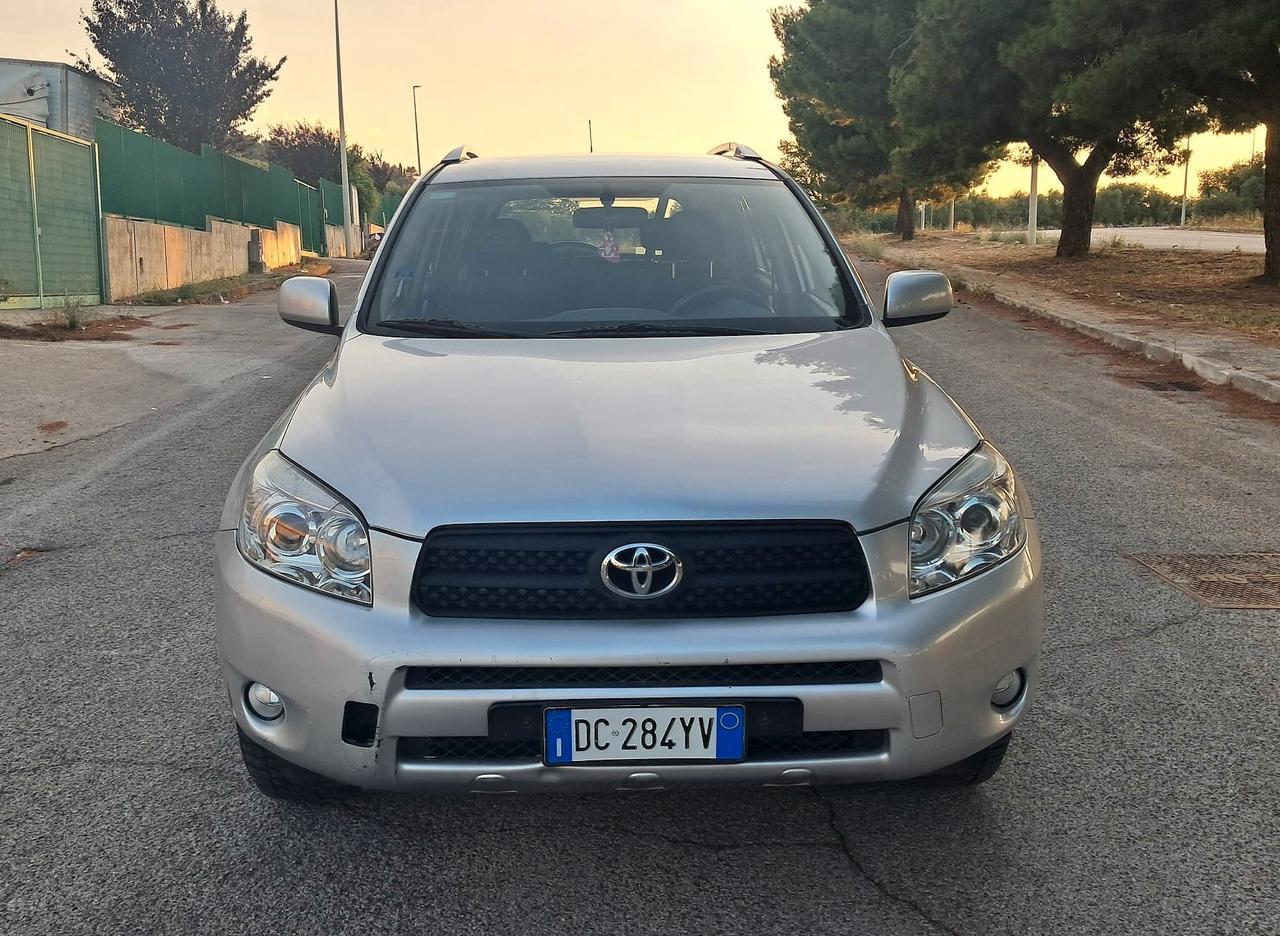 Toyota RAV 4 RAV4 2.2 D-4D 136 CV Sol