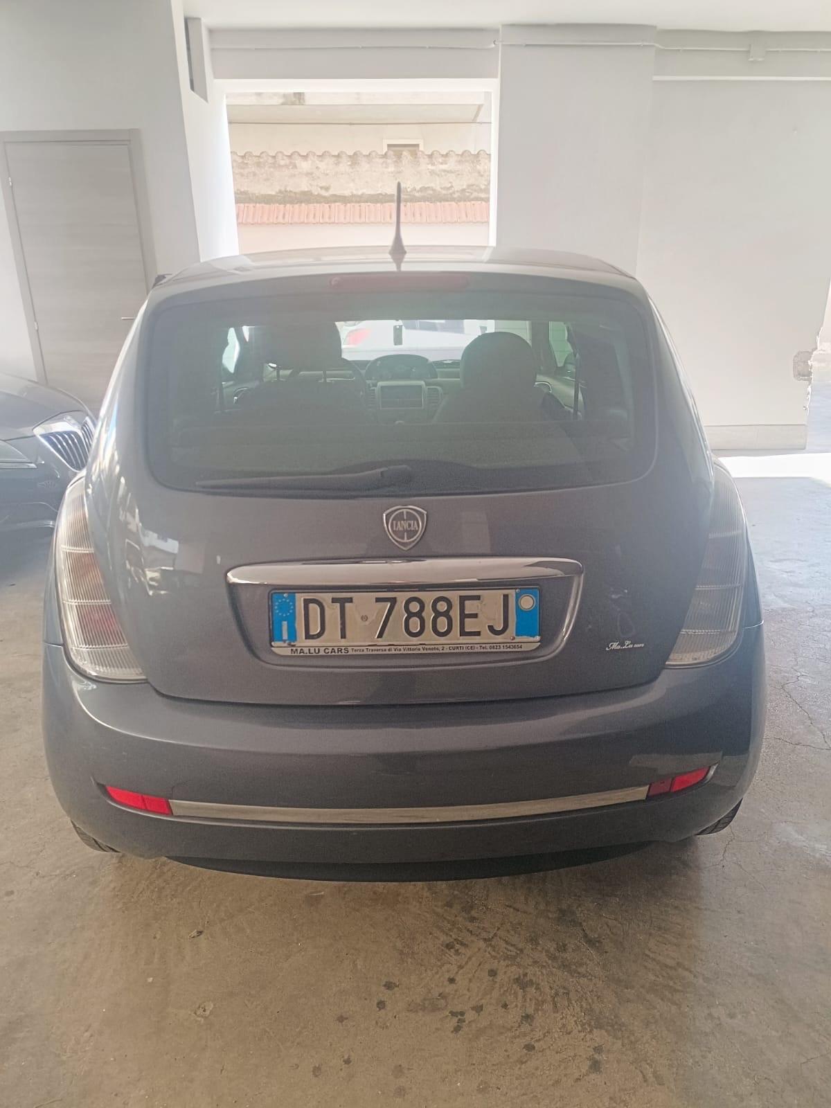 Lancia Ypsilon 1.2 GPL