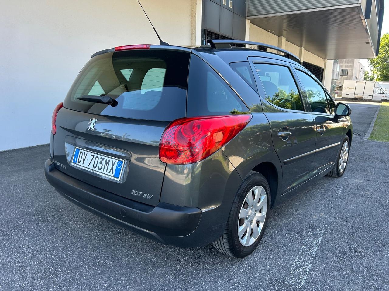 Peugeot 308 1.6 HDi 90CV 5p. Tecno