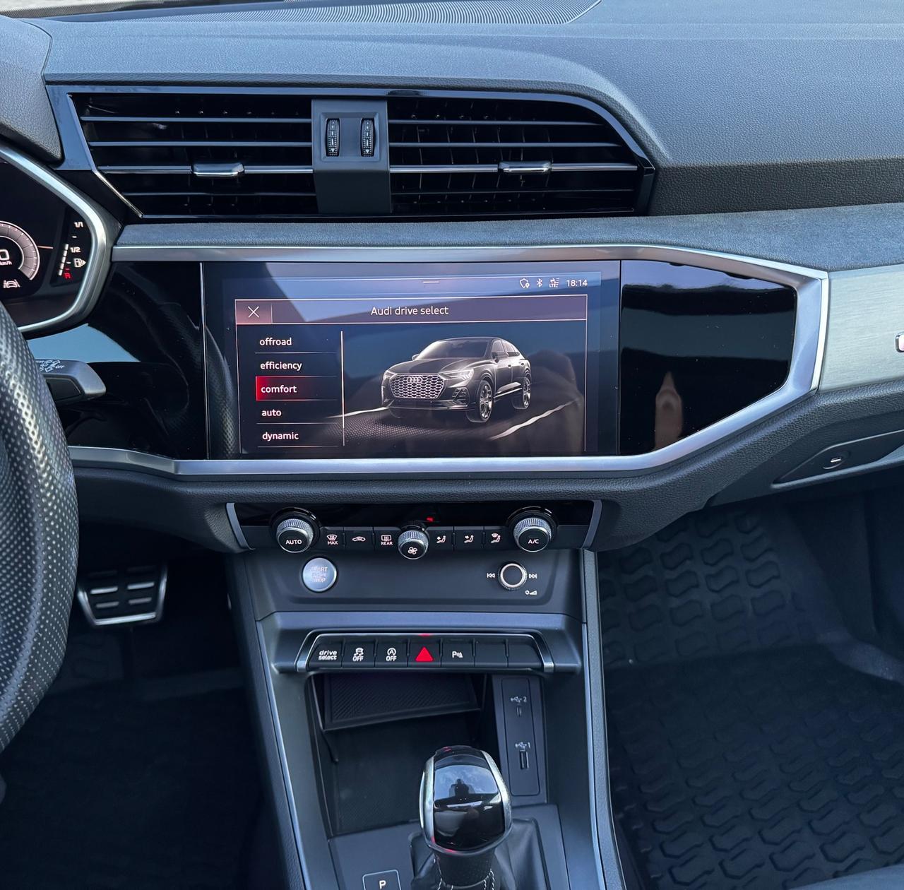 Audi Q3 Sportback 40 TDI quattro S tronic line edition IDENTITY BLACK