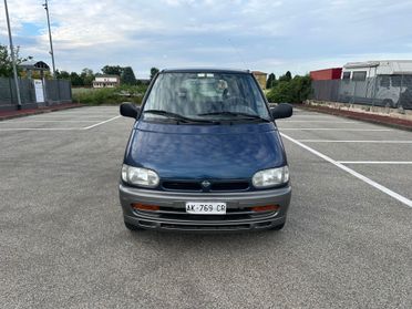 Nissan Serena 1.6i 16V cat 5 porte SLX