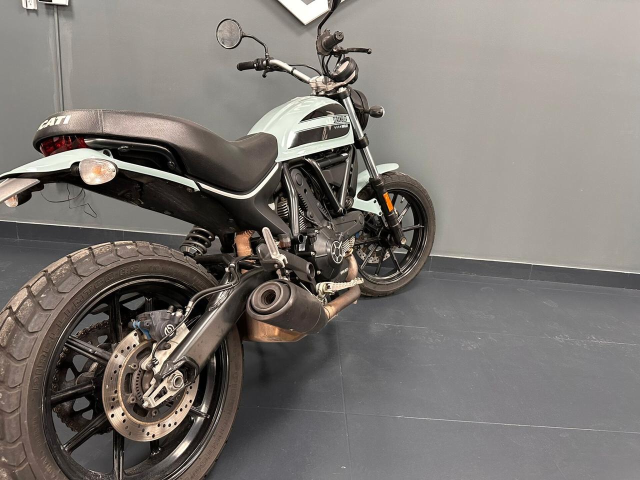 Ducati Scrambler 399 sixty2