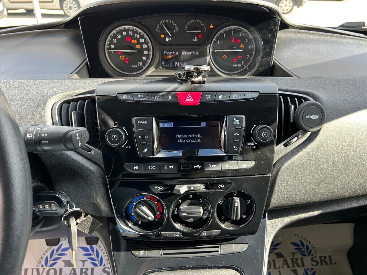 Lancia Ypsilon 1.2 GPL DI SERIE ( Motore FIRE)
