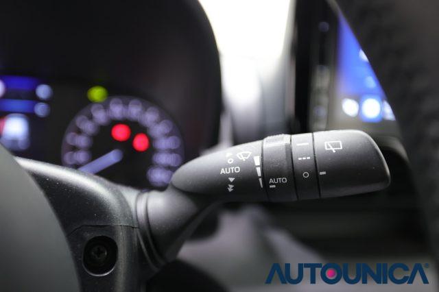 TOYOTA Yaris 1.5 130 HYBRID 5 PORTE ACTIVE NEOPATENTATI