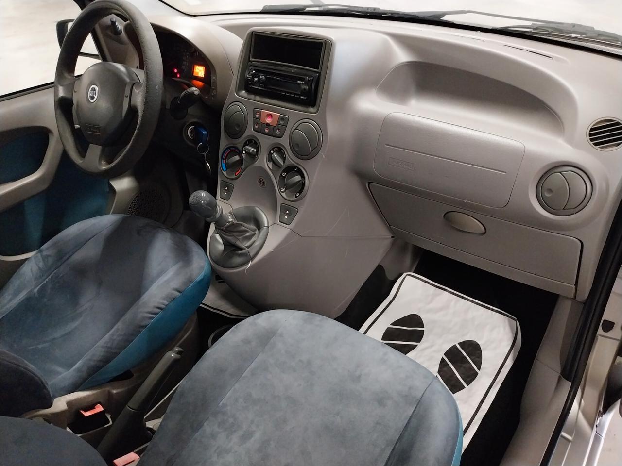 Fiat Panda 1.2 Emotion - ok neopatentati