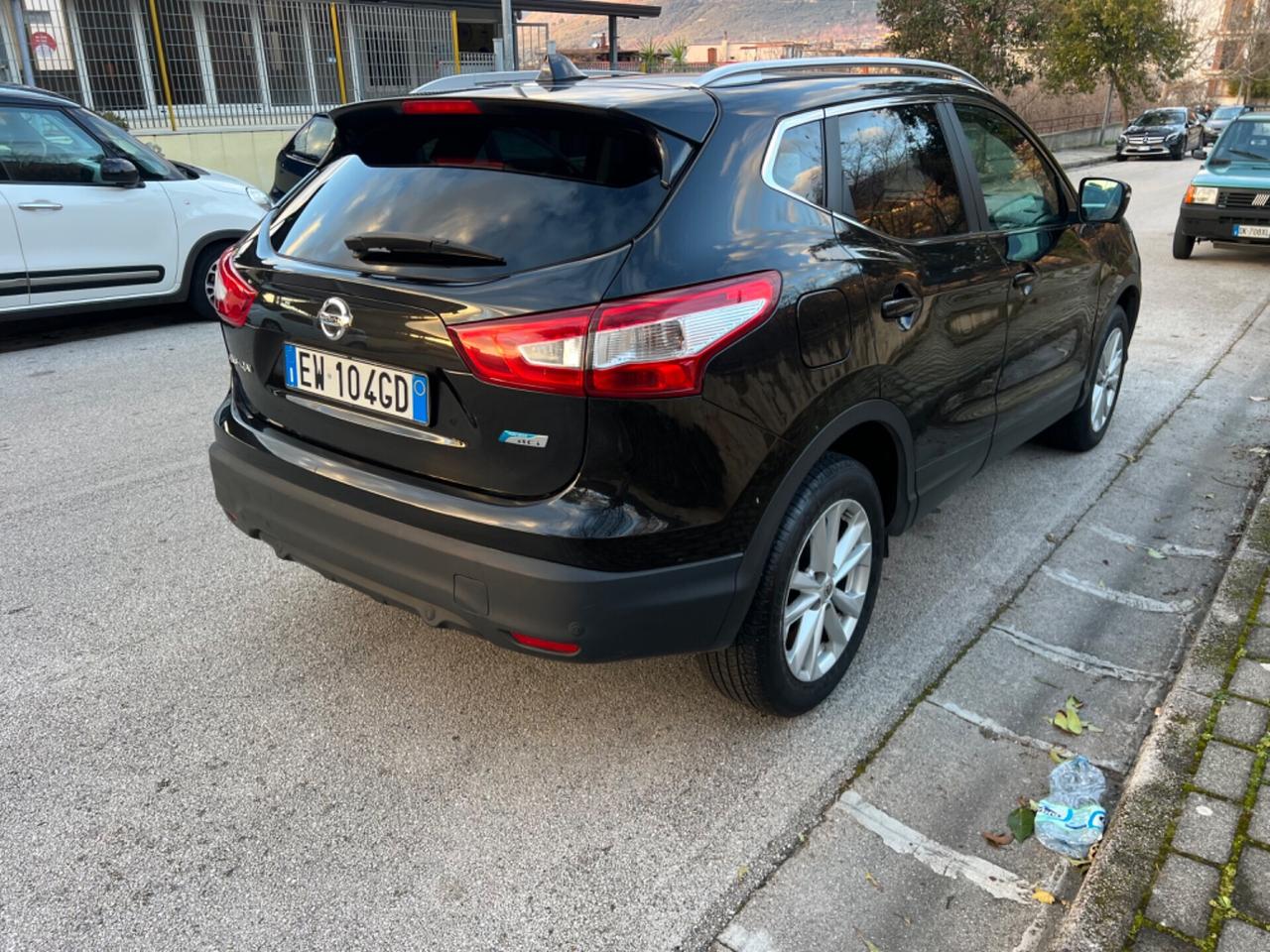 Nissan Qashqai 1.5 dCi DPF Tekna