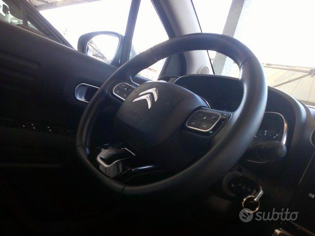 Citroen C3 Aircross 1.6 hdi 100cv versione shine