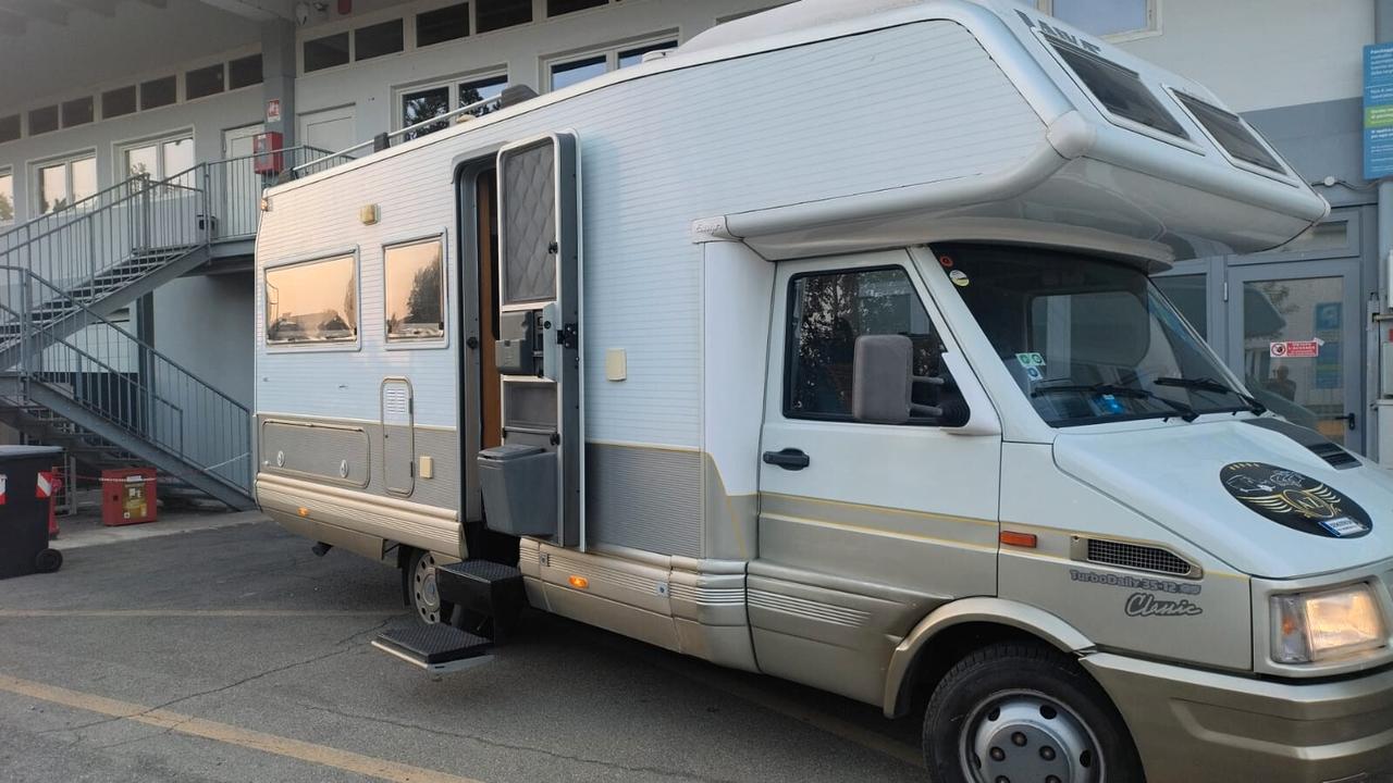 Laika Ecovip 5L serie oro IVECO DAILY Patente B