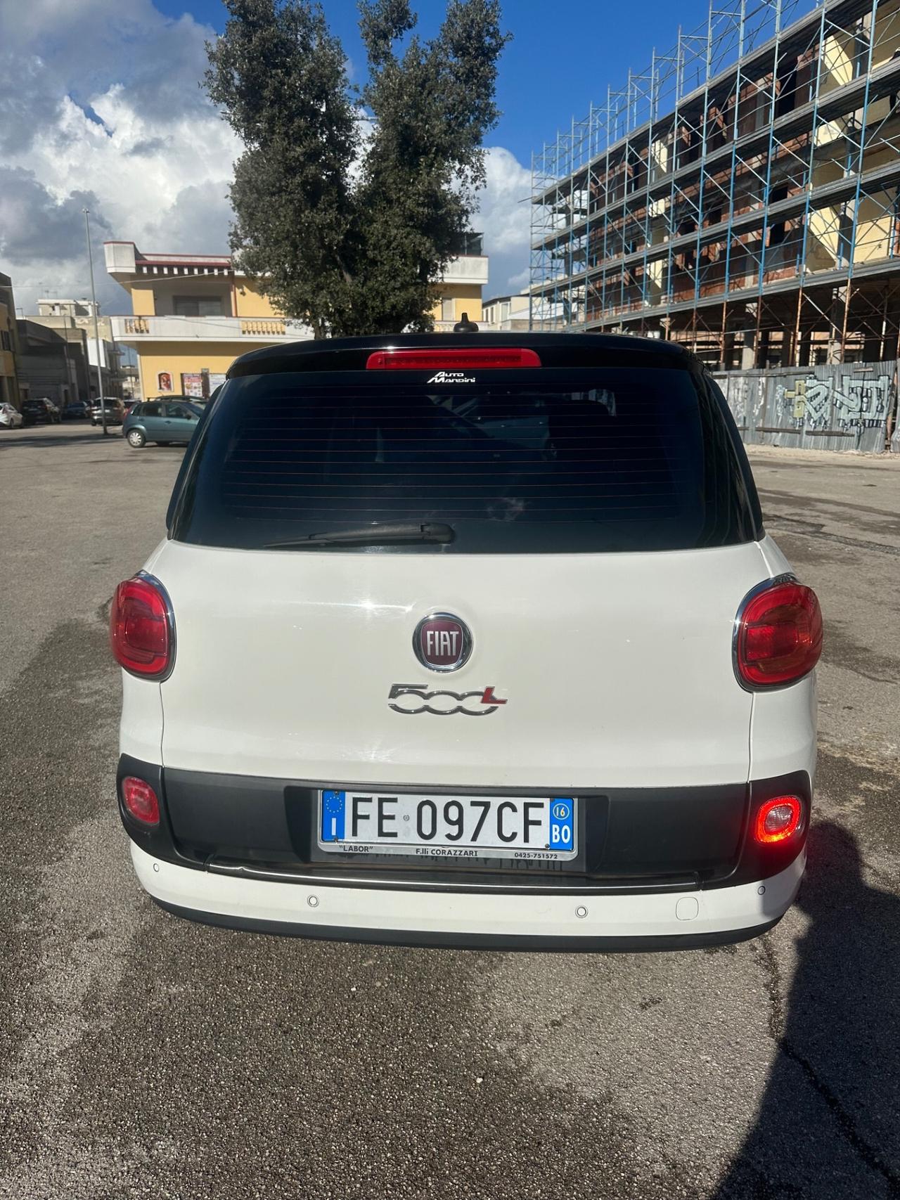 Fiat 500L 1.3 Multijet 95 CV living ( 5/7 POSTI )