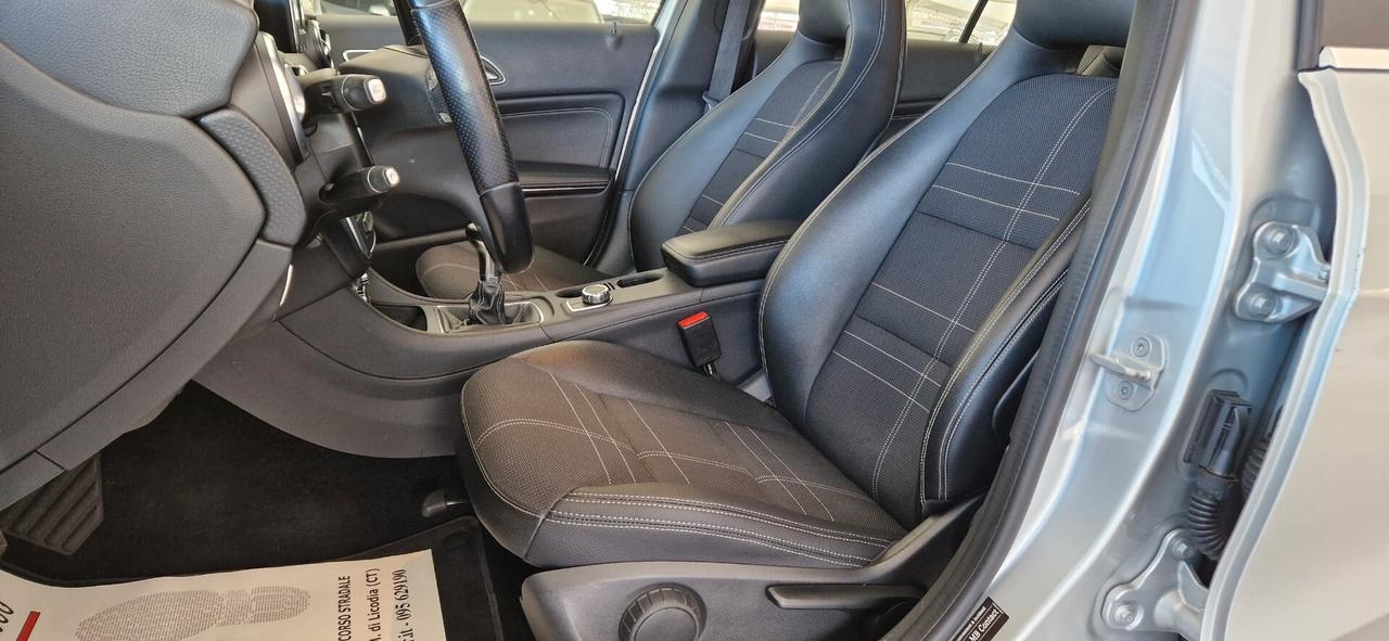 Mercedes A 180 CDI Premium * Navi - Led - Retrocamera *