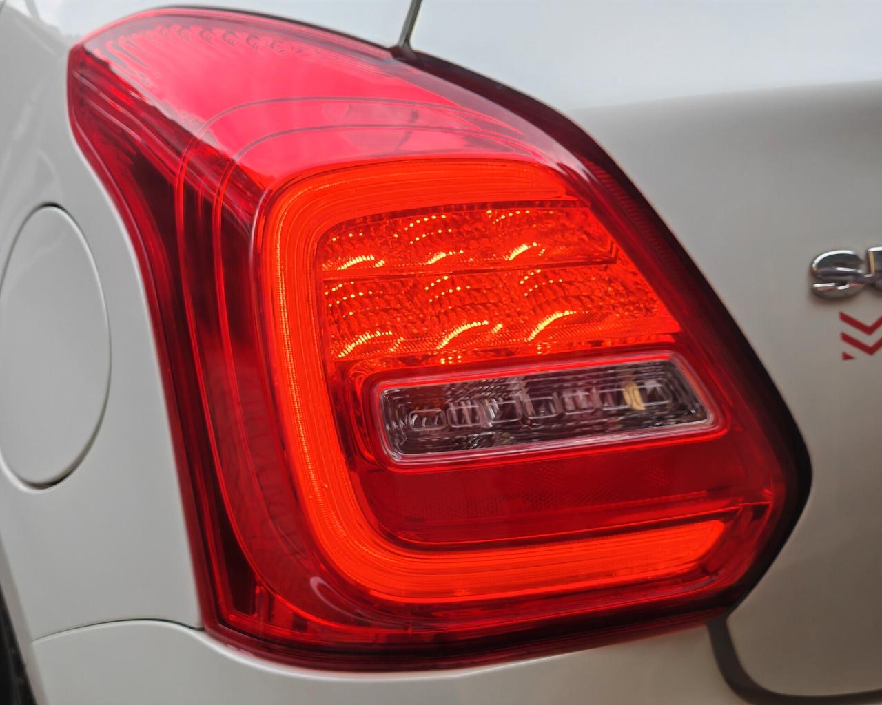 Suzuki Swift 1.2 Hybrid