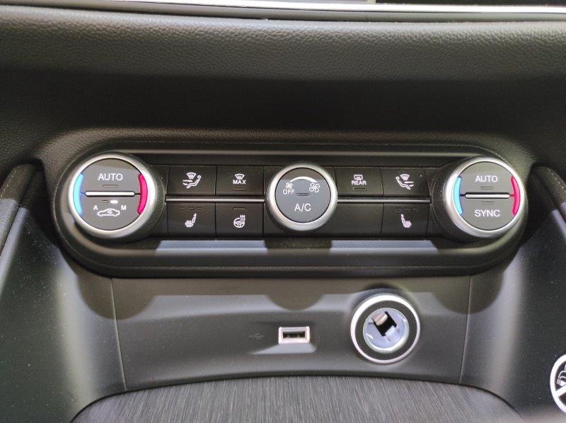 ALFA ROMEO Stelvio - Stelvio 2.0 Turbo 280 CV AT8 Q4 Ti