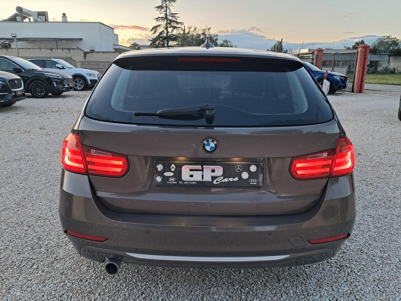 Bmw 318d 143cv Touring*Luxury*PELLE*BIXENON