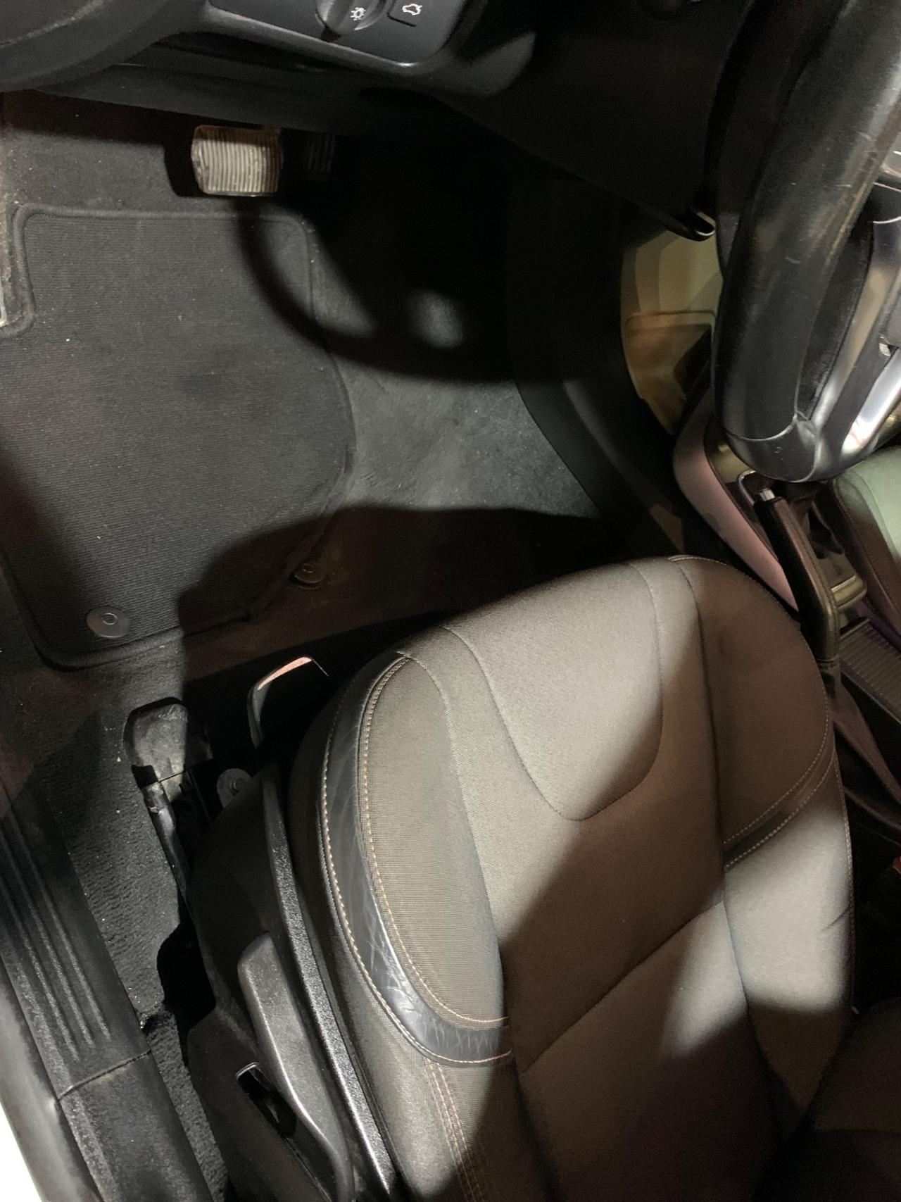 Volvo V40 Cross Country D2 Business Plus