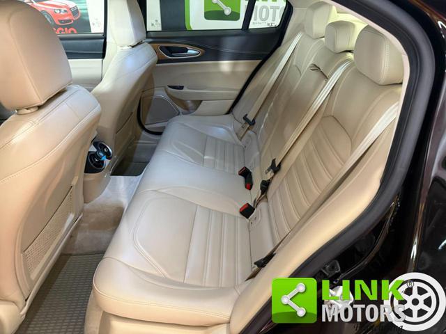 ALFA ROMEO Giulia 2.2 JTD 180 CV AT8 Super GARANZIA - DISTR - BOLLO