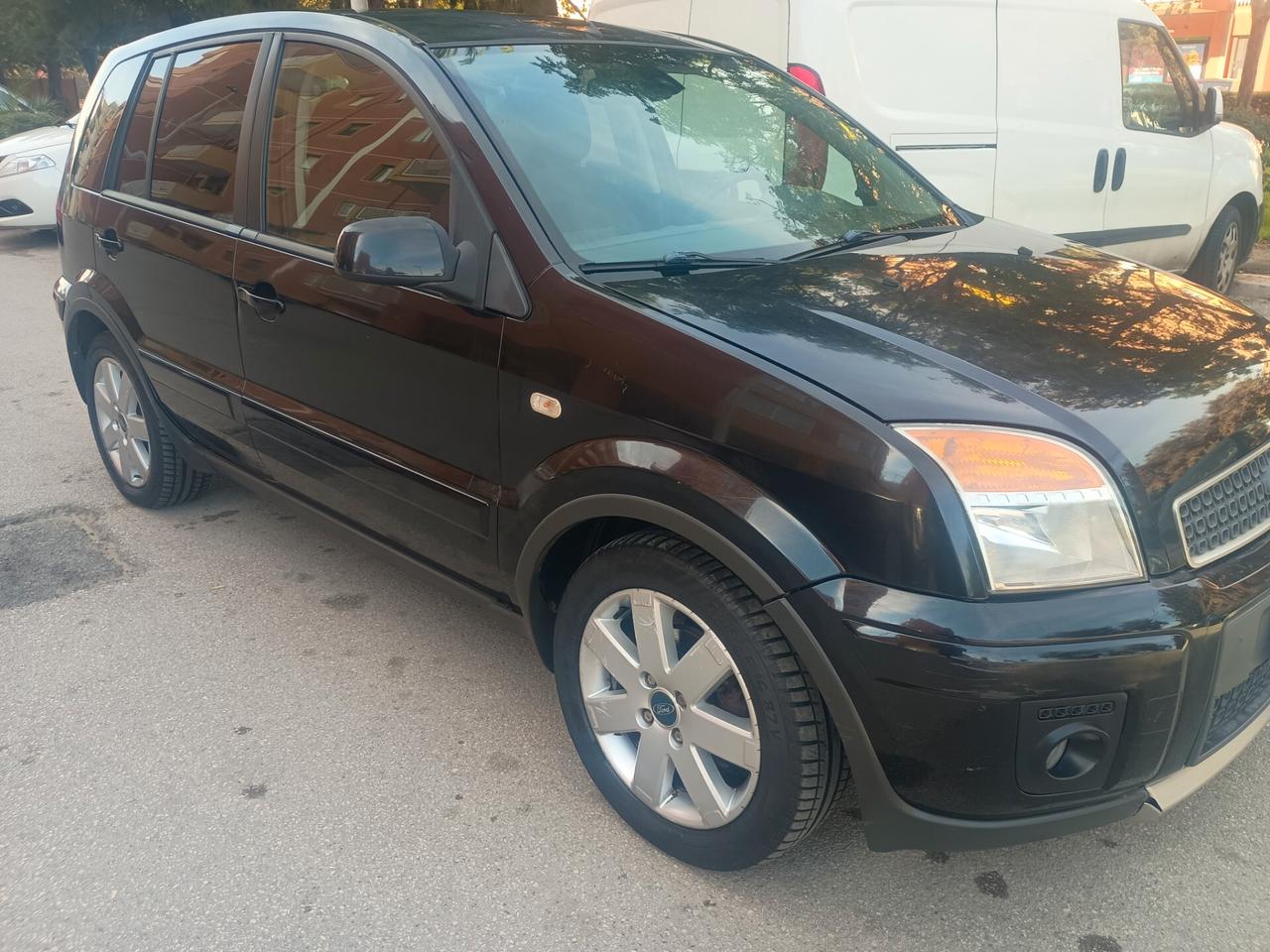 Ford Fusion 1.4 TDCi 5p. Titanium