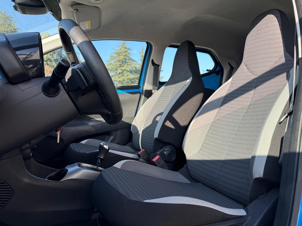 Toyota Aygo AUTOMATICA|1.0 VVT-i 72 CV 5 porte x-cool MMT