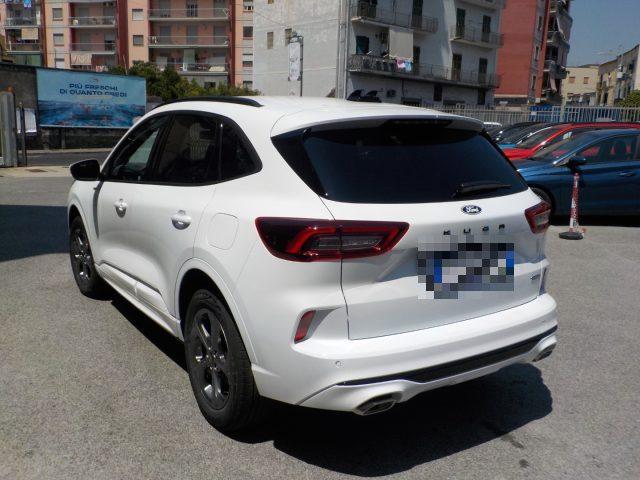 FORD Kuga 2.5 Full Hybrid 180 CV CVT 2WD Titanium