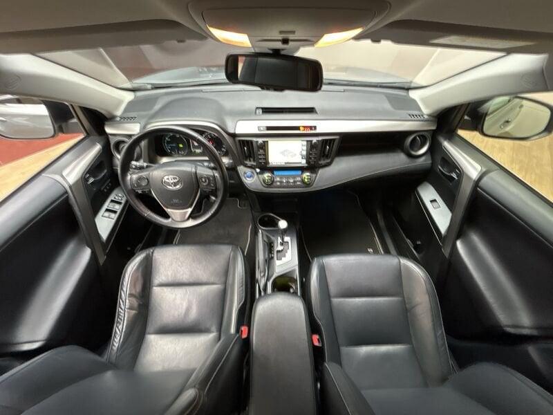 Toyota RAV4 2.5 vvt-i hybrid Lounge 2wd e-cvt my17