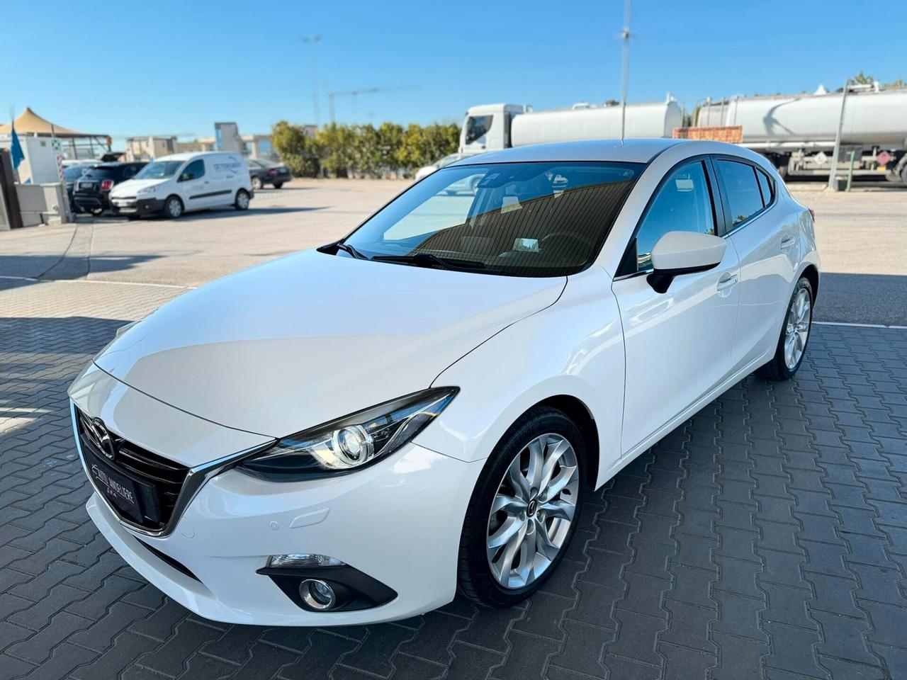 Mazda 3 Mazda3 2.2 Skyactiv-D Exceed