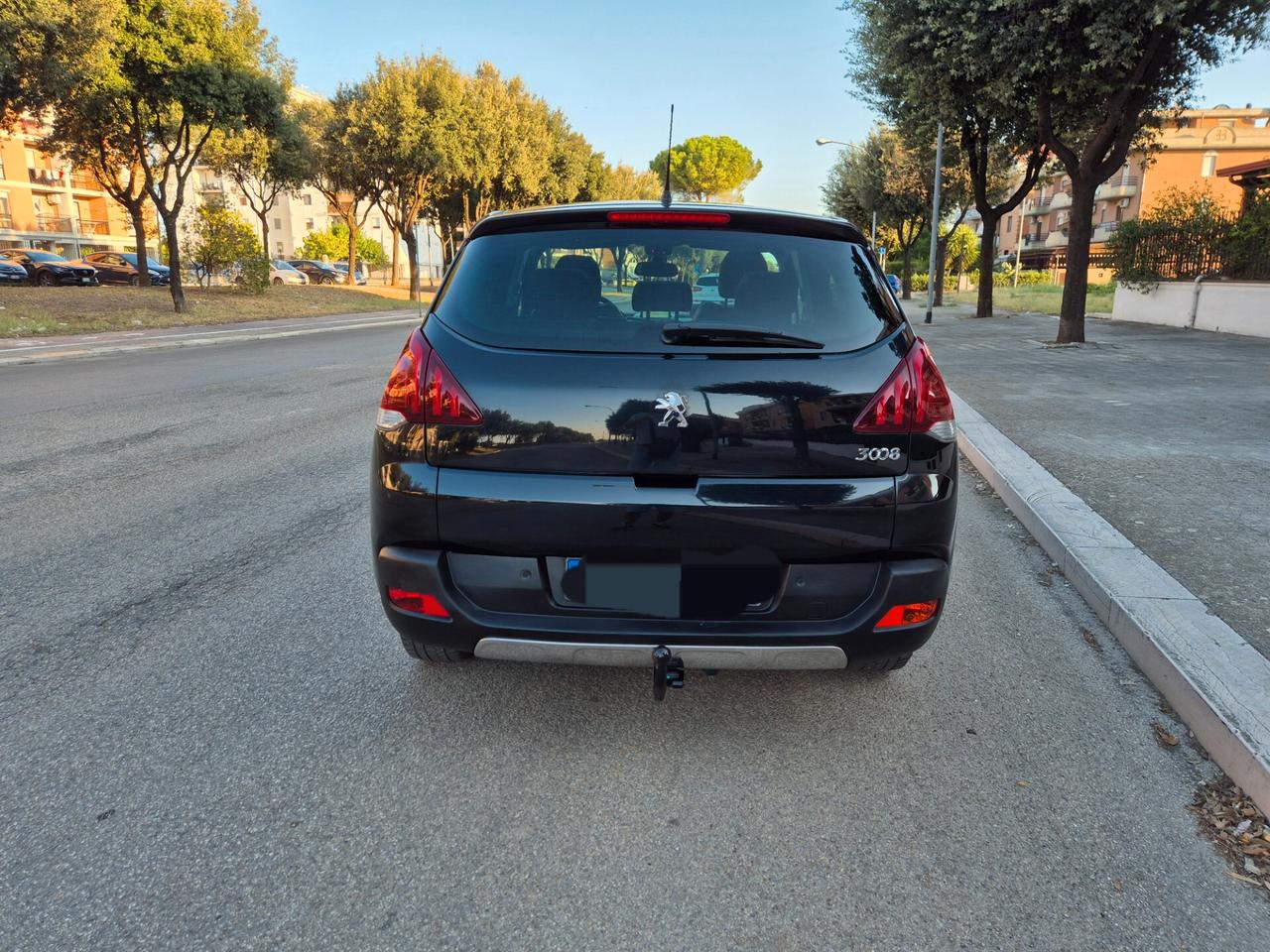 Peugeot 3008 1.6 hdi 115cv tetto panoramico 2016 gangio traino