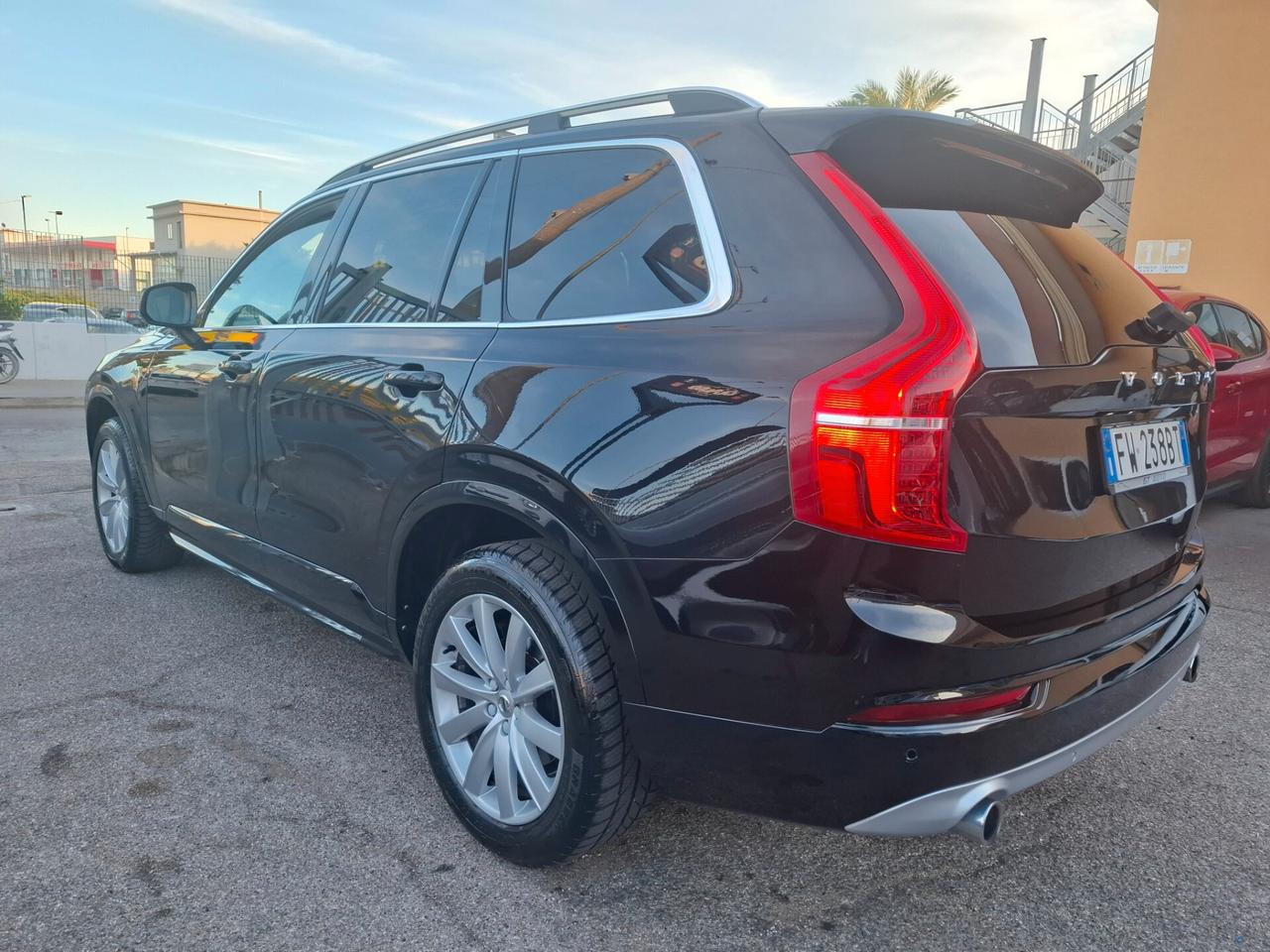 Volvo XC 90 XC90 D5 AWD Geartronic 7 posti Momentum