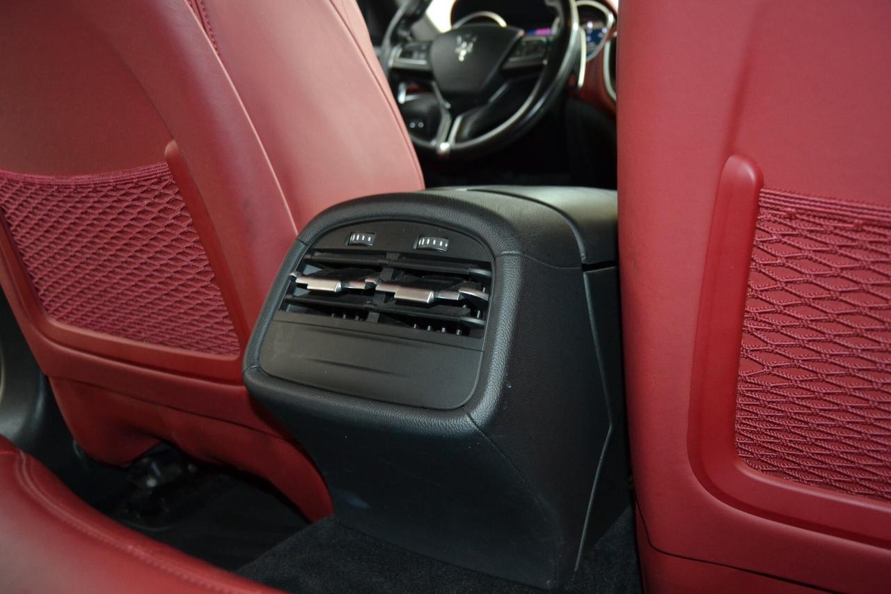 Maserati Ghibli 3.0 V6 Diesel 275Cv Auto/Pelle/Tetto/Garanzia