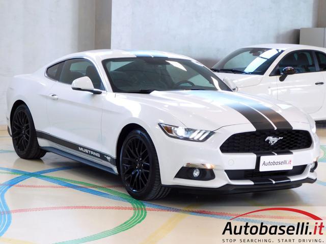 FORD Mustang COUPÉ FASTBACK 2.3 ECOBOOST 317CV