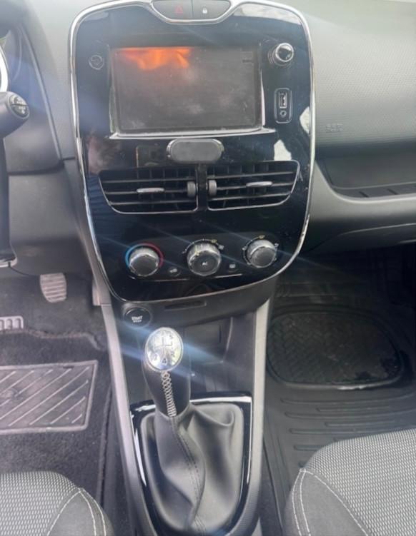 Renault Clio 1.2 75CV 5 porte Live