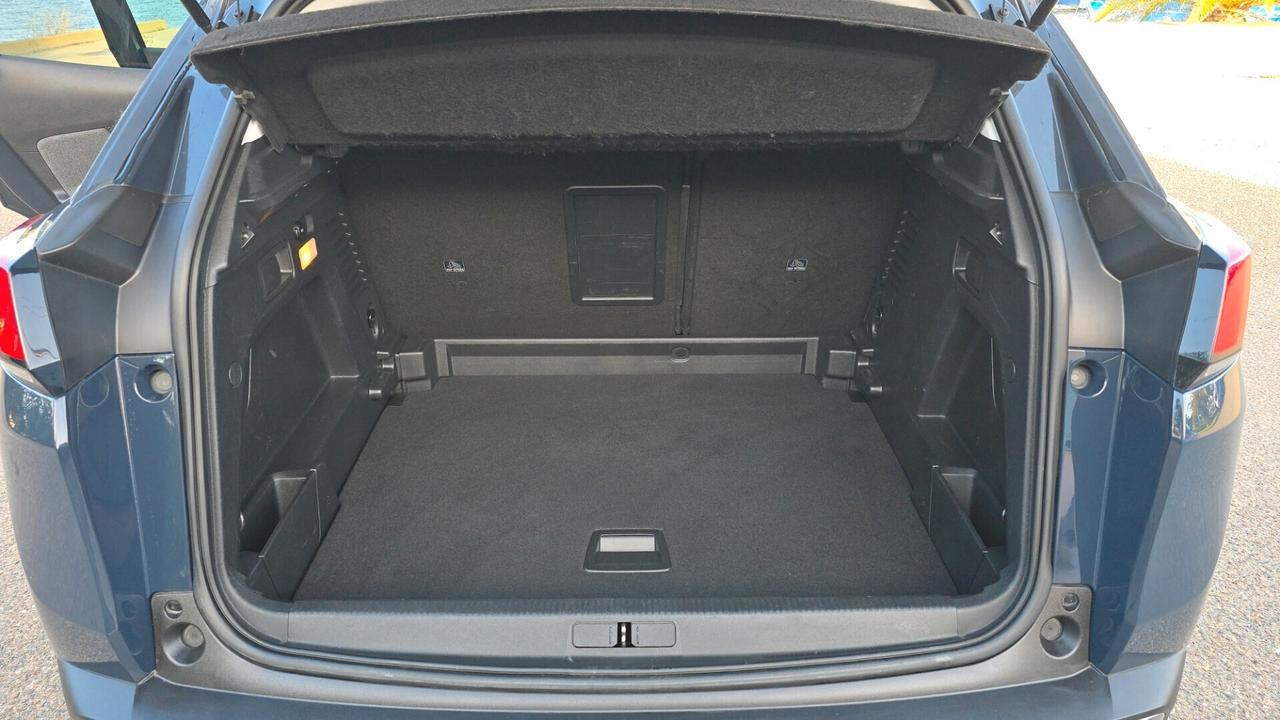 Peugeot 3008 BlueHDi 130 S&S Business