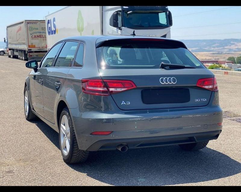 Audi A3 III 2016 Sportback Sportback 30 1.6 tdi Business 116cv s-tronic my19