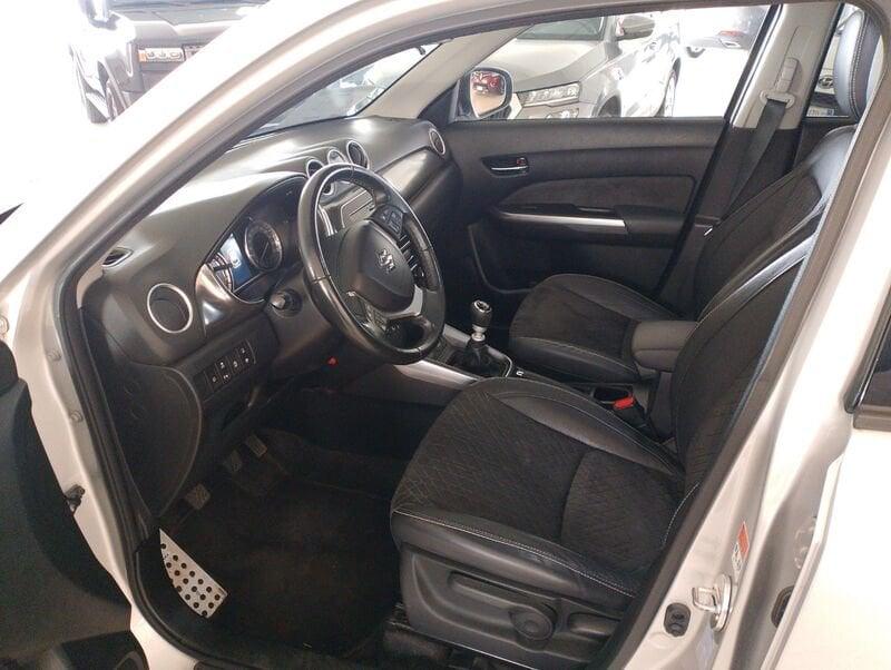 Suzuki Vitara (2015) 1.4 Hybrid Top