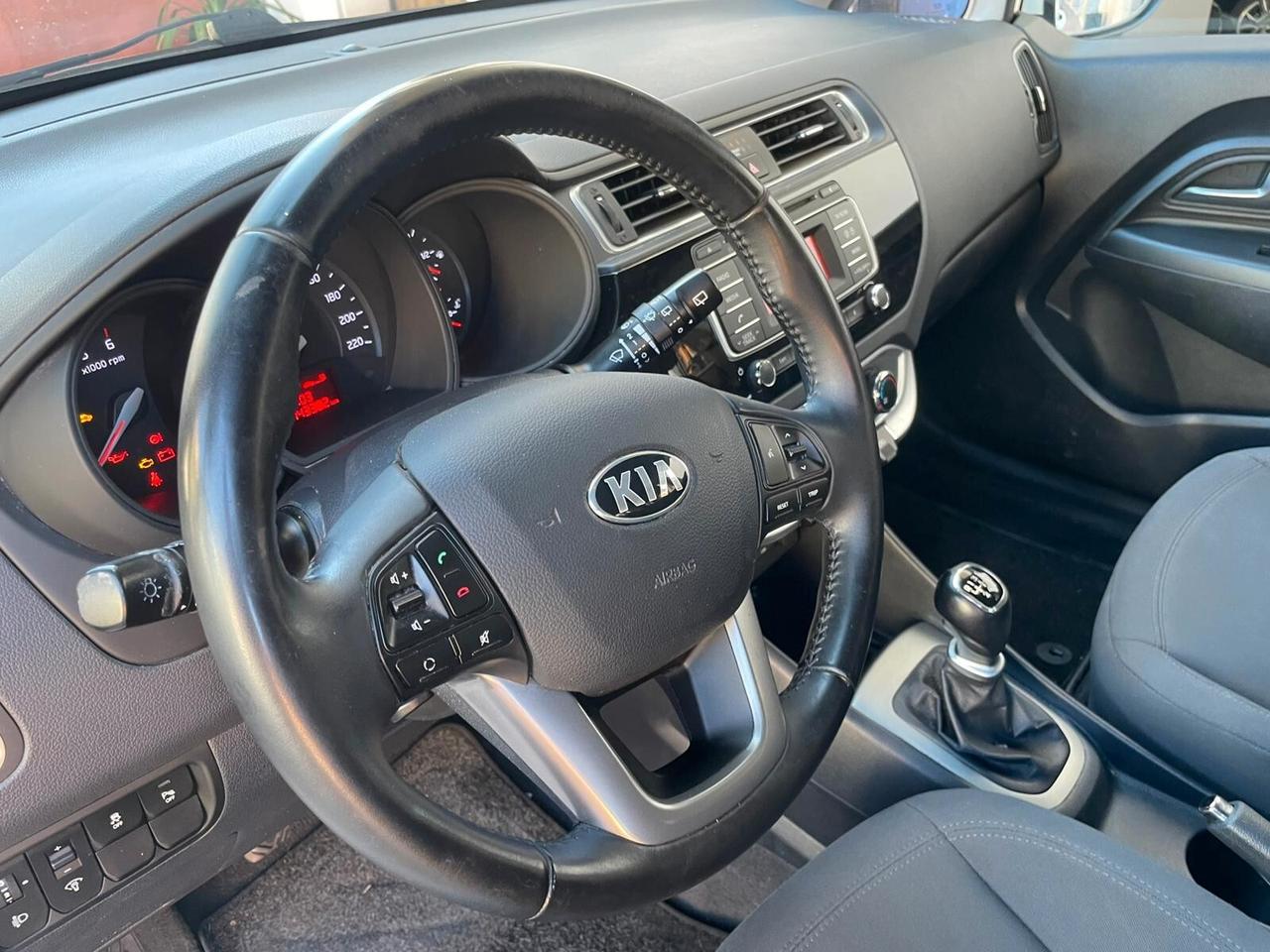 Kia Rio 1.1 CRDi 5p. Cool
