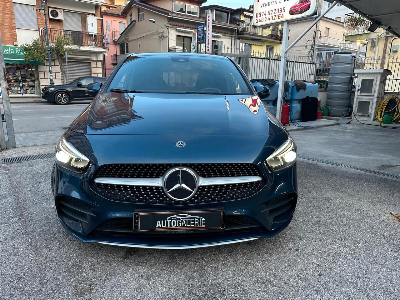 ELEGANZA DISARMANTE! B180 AMG STRAFULL/MOZZAFIATO
