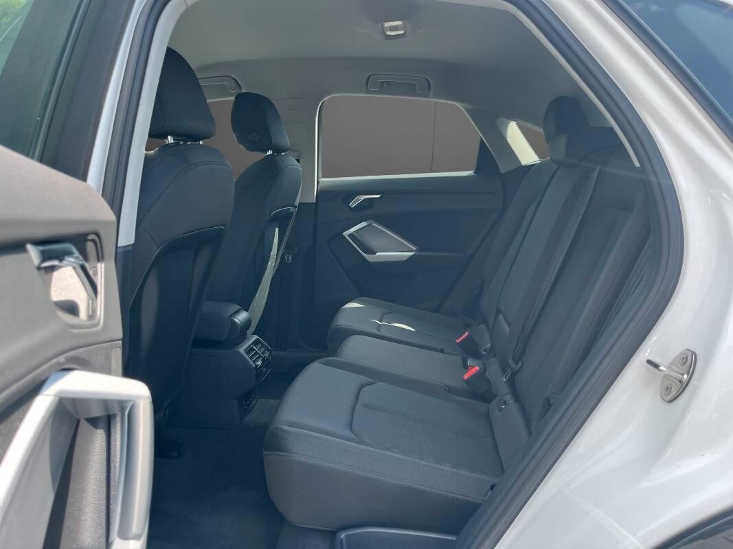 Audi Q3 Sportback 35 2.0 tdi