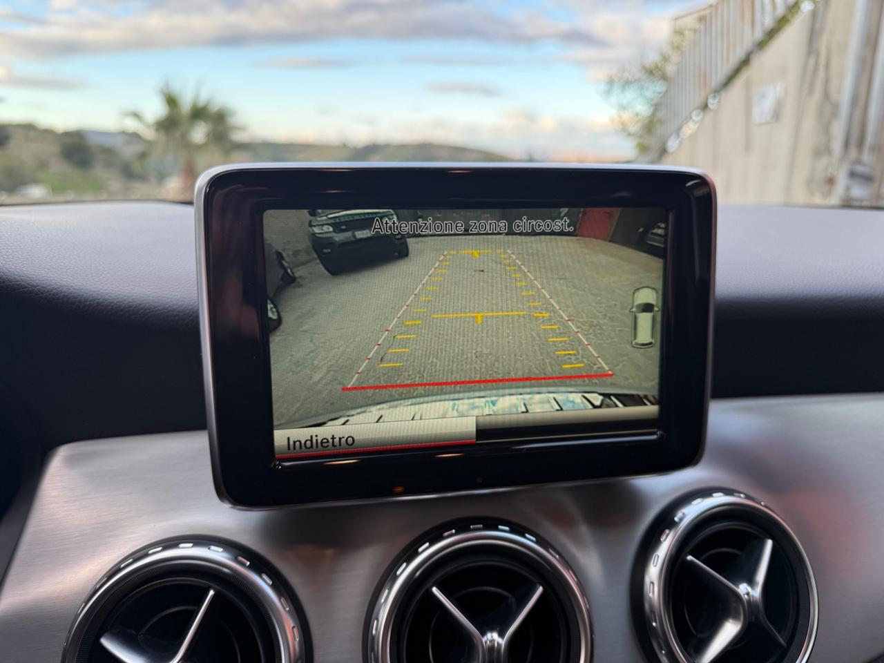 Mercedes-benz GLA 220 d Premium AMG