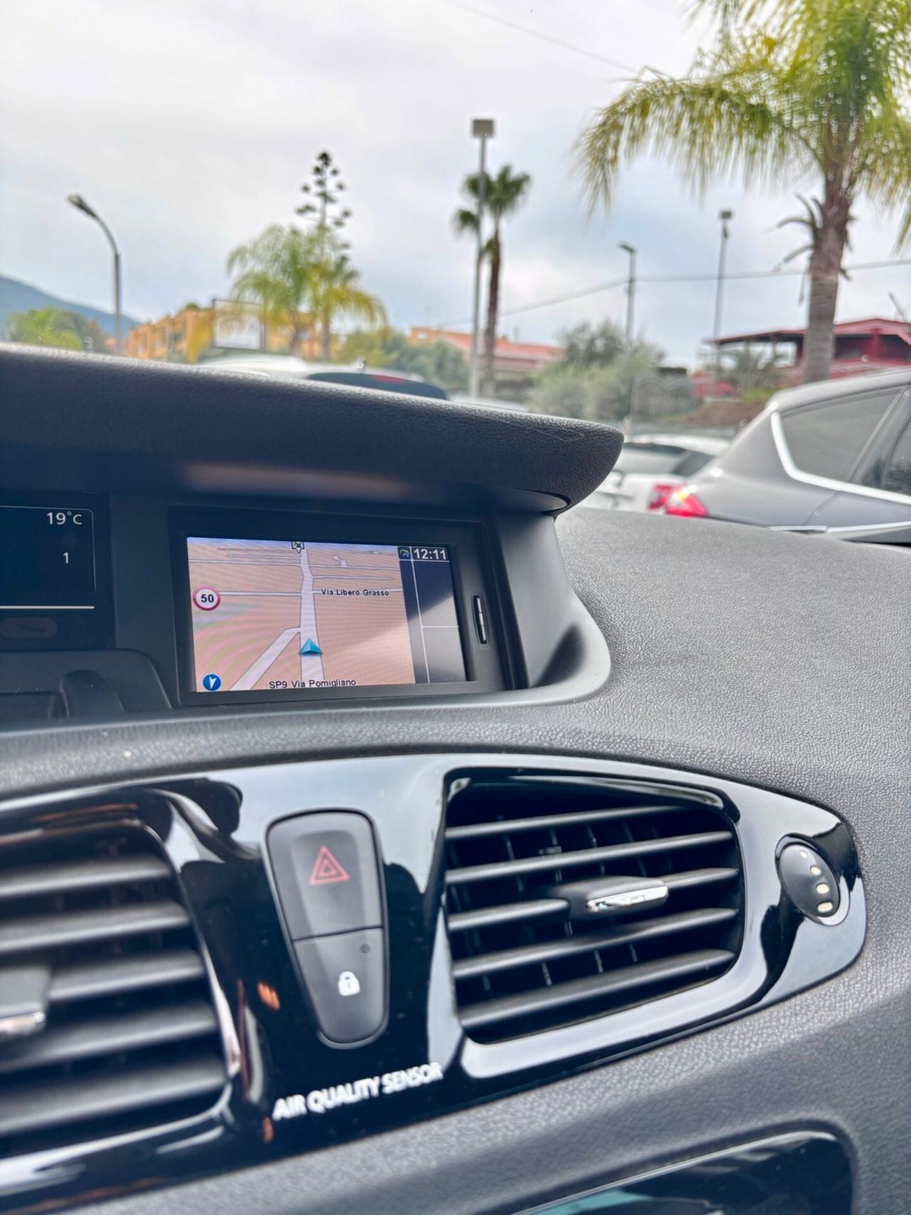 Renault Scenic XMod 1.5 dCi 110CV - 2012