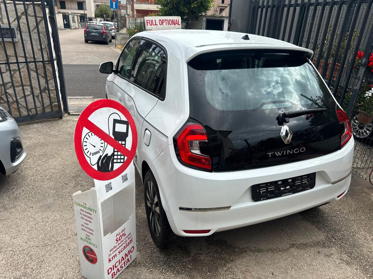 Renault Twingo SCe 65 CV Duel2 limite full iva esposta