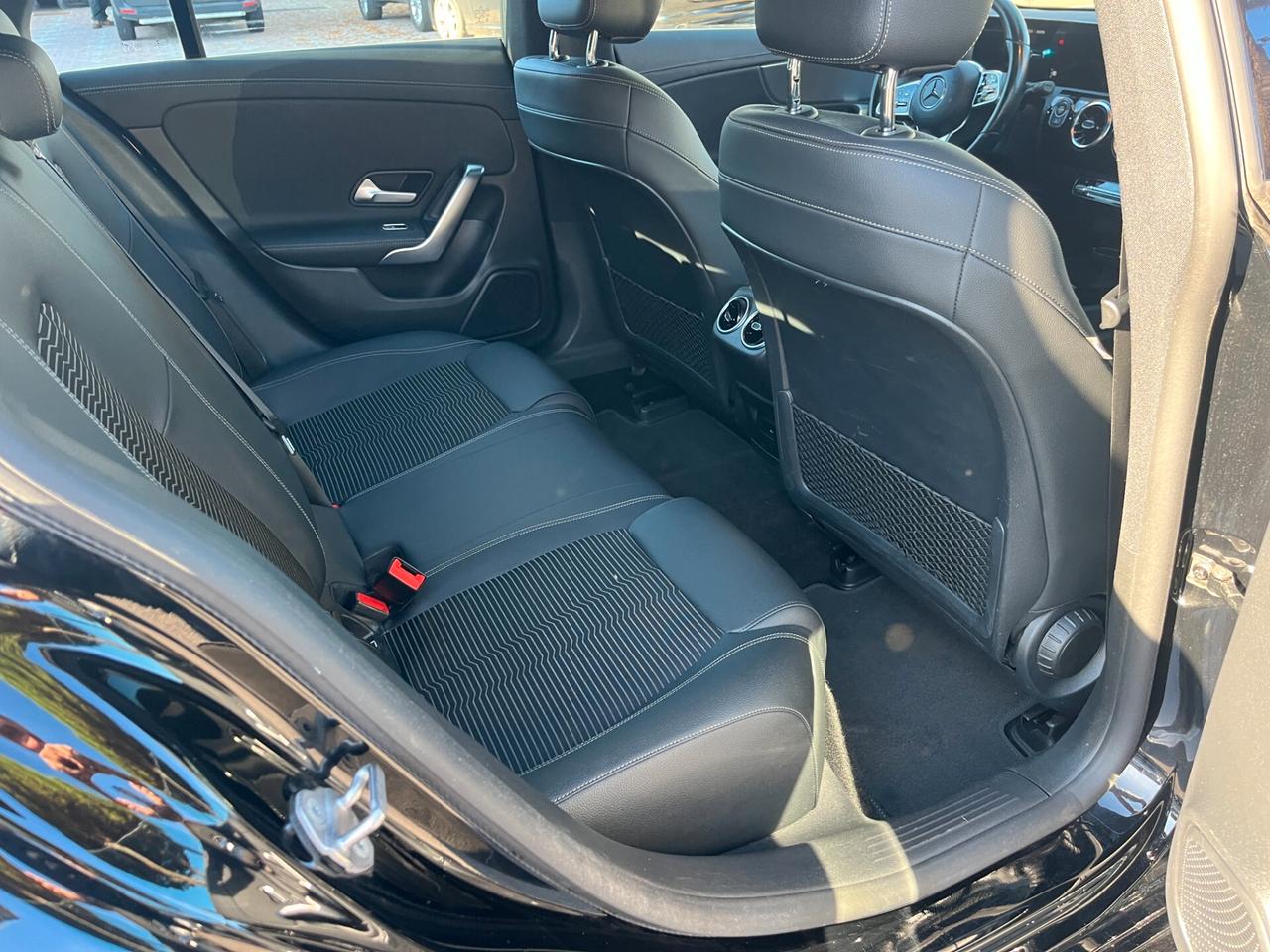 Mercedes-benz CLA 200 180 d Automatic Shooting Brake Premium