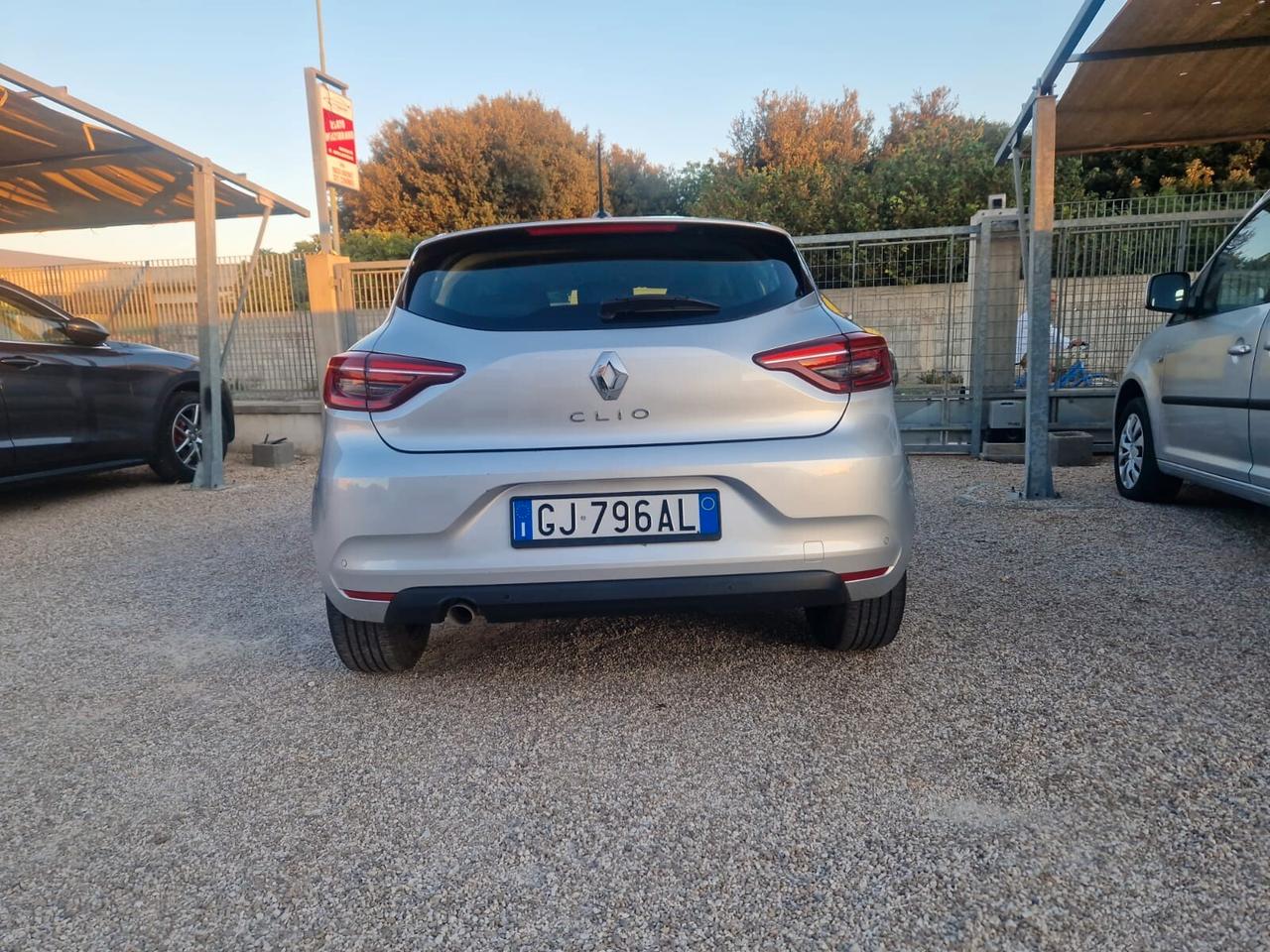 Renault Clio TCe 90 CV 5 porte Techno