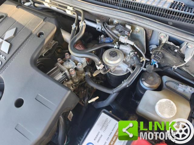 MITSUBISHI Pajero 3.2 DI-DC 200 CV 16V aut. 5p. Instyle DPF